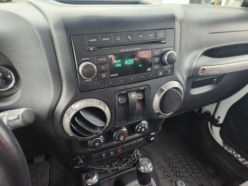 Used 2014 Jeep Wrangler Sport w/ Quick Order Package 24S image 27