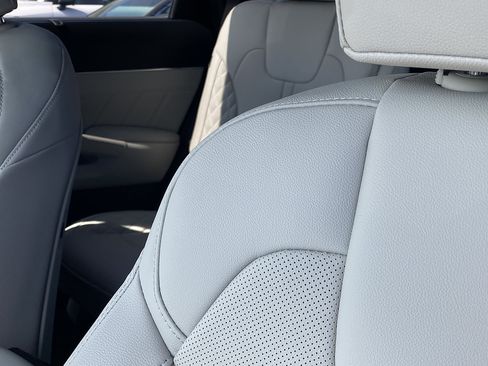 New 2026 Kia Sorento SX Prestige AWD/4WD image 13