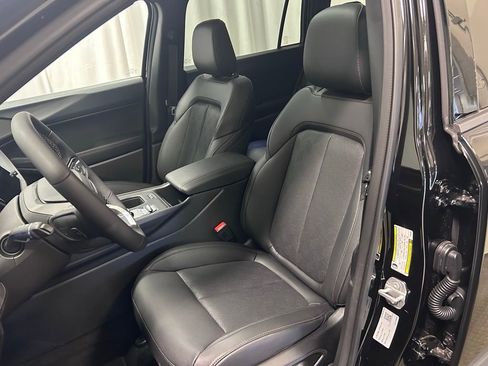 New 2026 Jeep Cherokee Overland image 22