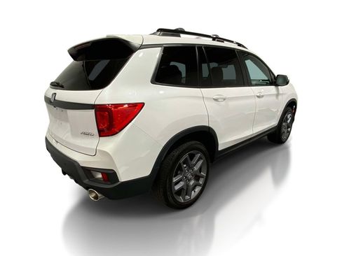 Used 2023 Honda Passport EX-L image 4