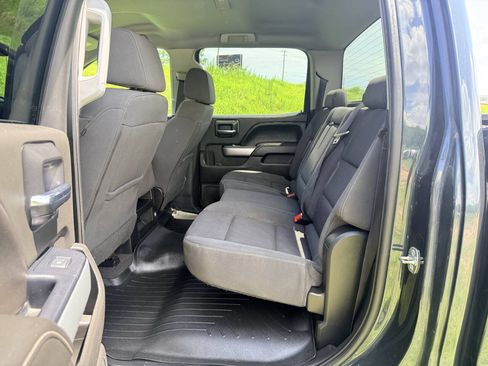 Used 2018 Chevrolet Silverado 1500 LT w/ Texas Edition AWD/4WD image 15
