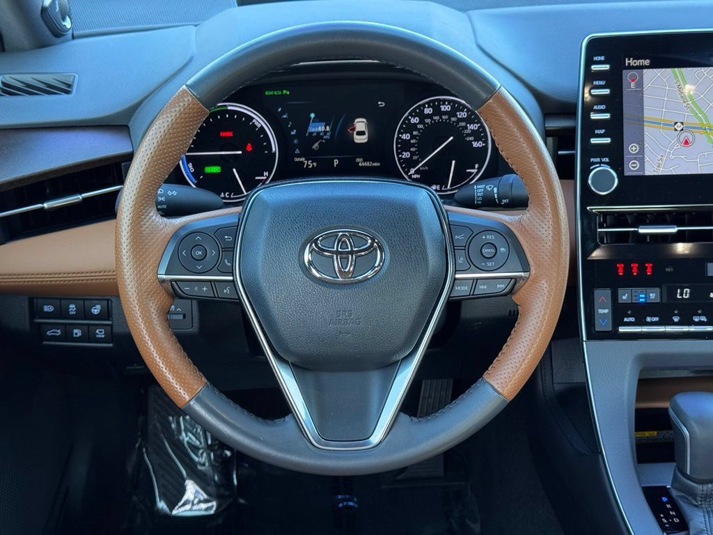 Used 2019 Toyota Avalon Limited w/ Advanced Safety Package FWD image 7