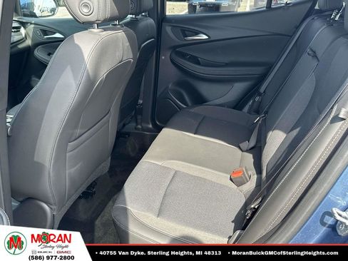 Certified 2024 Buick Encore GX Preferred w/ Comfort Package FWD image 11