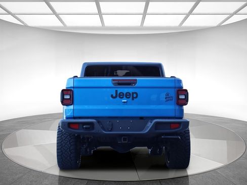 Used 2022 Jeep Gladiator Sport AWD/4WD image 7