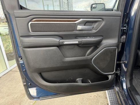 Used 2021 RAM 1500 Laramie image 28