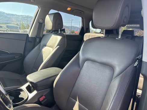 Used 2015 Hyundai Santa Fe GLS w/ Option Group 03 AWD/4WD image 11