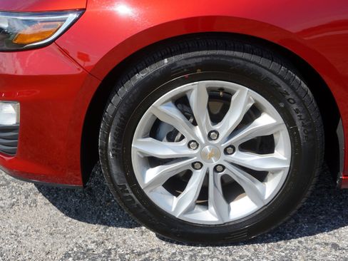 Used 2024 Chevrolet Malibu LT image 6
