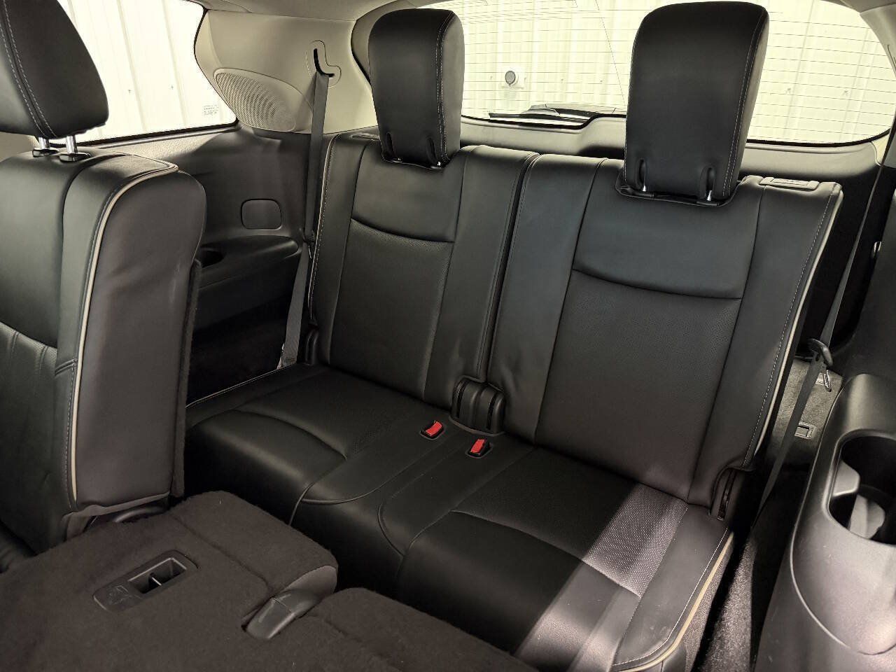 Used 2019 INFINITI QX60 Luxe w/ Essential Package AWD/4WD image 8
