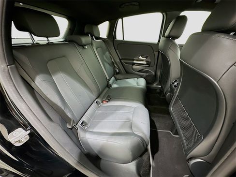 Used 2024 Mercedes-Benz GLA 250 4MATIC image 26