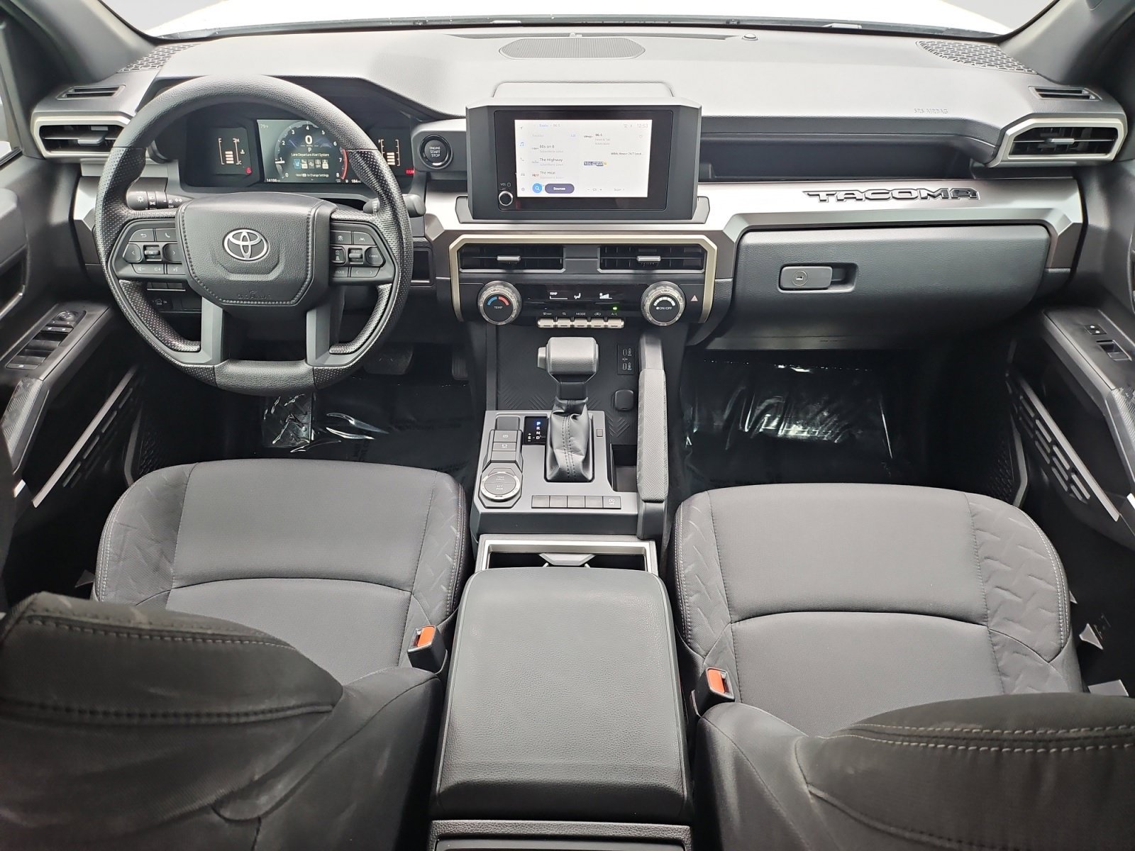 Used 2025 Toyota Tacoma SR5 RWD image 16
