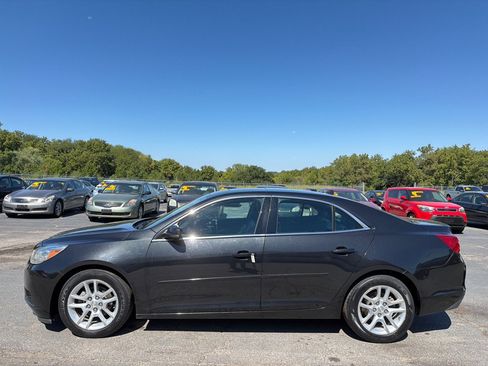 Used 2014 Chevrolet Malibu LT w/ Power Convenience Package FWD image 1