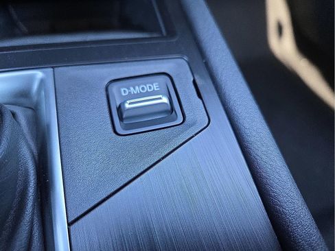 New 2026 Nissan Kicks SV image 22