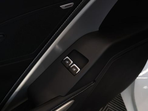 Used 2017 Chevrolet Corvette Stingray Coupe w/ Carbon Flash Badge Package RWD image 15