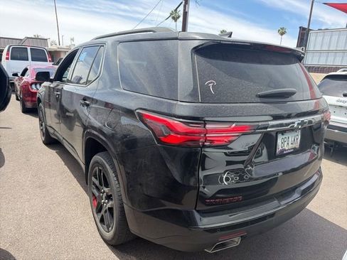 Used 2023 Chevrolet Traverse Premier w/ Redline Edition FWD image 5