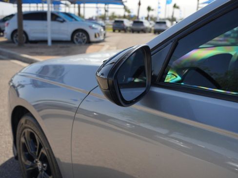 Used 2025 Honda Accord SE image 10