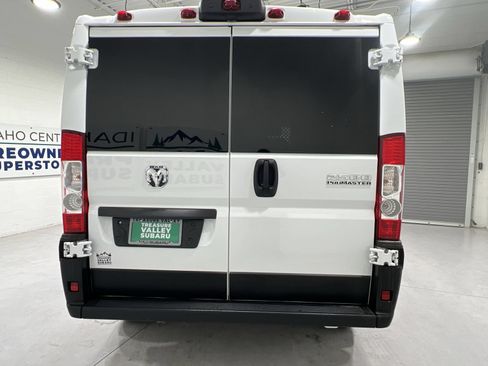 Used 2025 RAM ProMaster 2500 w/ U-Haul Equipment Group FWD image 7