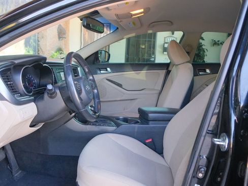 Used 2015 Kia Optima LX w/ Hybrid Convenience Package image 11