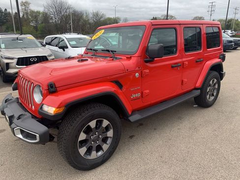 Used 2021 Jeep Wrangler Unlimited Sahara w/ Uconnect 4C Nav & Sound Group AWD/4WD image 1