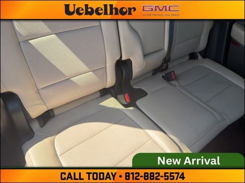 Used 2020 Ford Escape Titanium AWD/4WD image 6