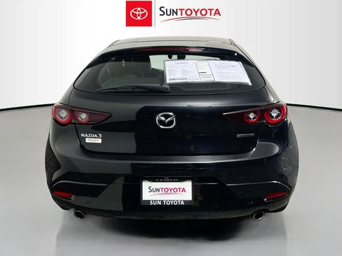 Used 2024 MAZDA MAZDA3 s FWD image 5
