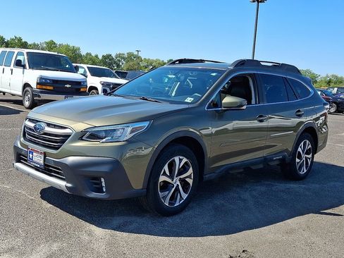 Used 2021 Subaru Outback Limited image 6