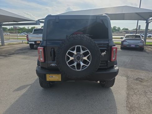 Used 2024 Ford Bronco Badlands image 4