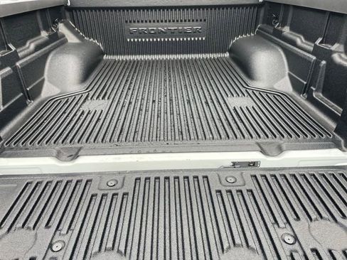 New 2026 Nissan Frontier SV image 18