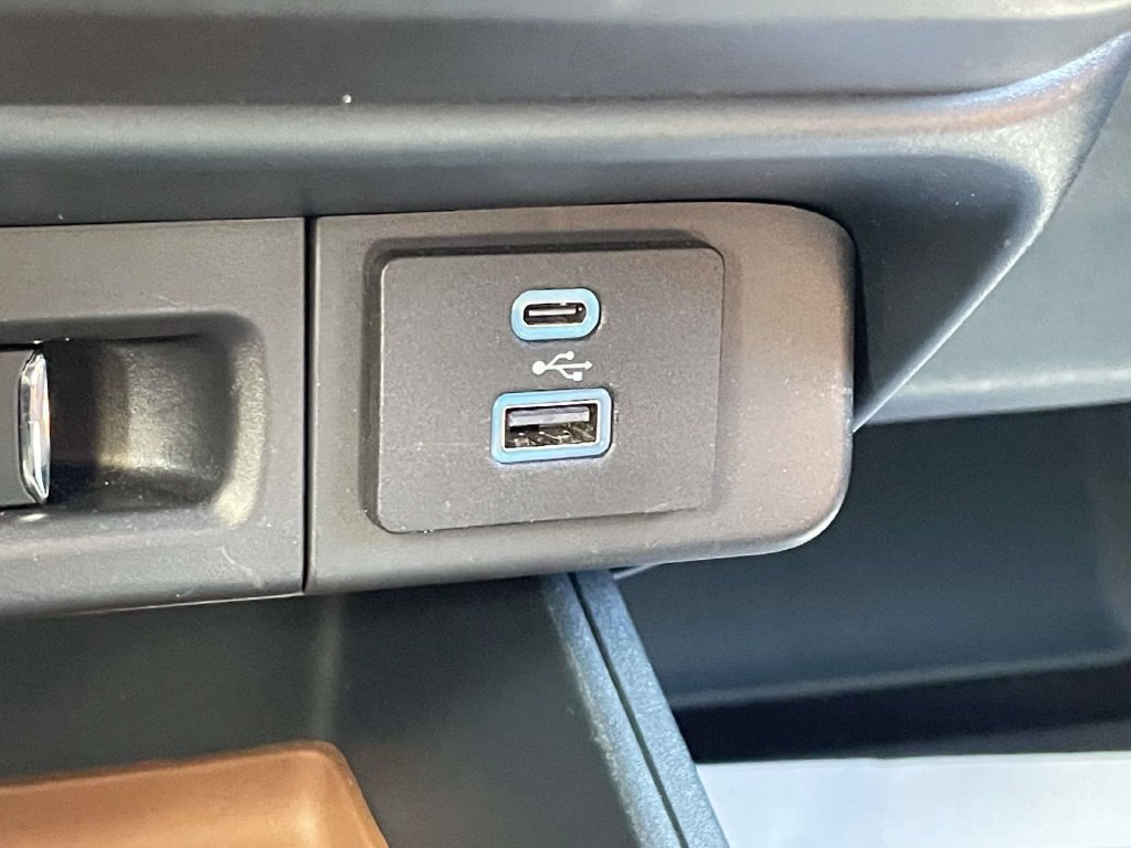 Used 2024 Ford Maverick Lariat FWD image 28