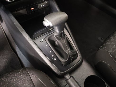 Used 2023 Kia Rio LX FWD image 7