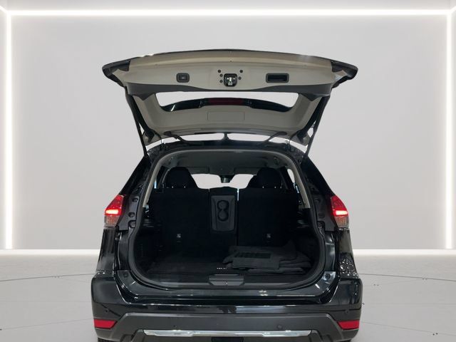 Used 2020 Nissan Rogue SV AWD/4WD image 22