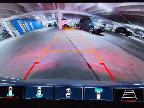 Used 2025 Chevrolet Corvette Stingray Premium Conv w/ Battery Protection Package RWD image 16