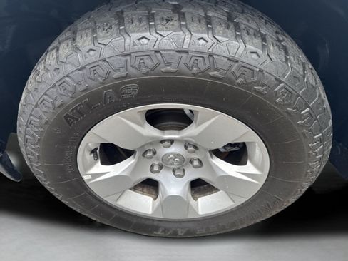 Used 2021 RAM 1500 Big Horn AWD/4WD image 11