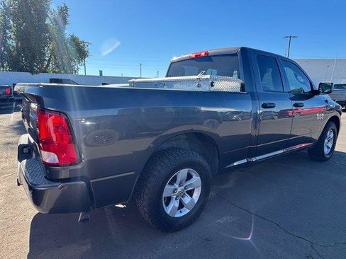 Used 2018 RAM 1500 Express image 3