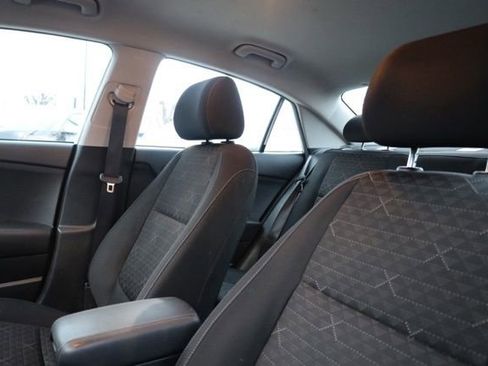 Used 2023 Kia Rio S w/ Technology Package image 19