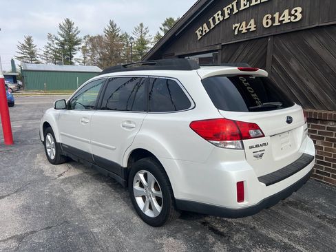 Used 2013 Subaru Outback 2.5i Premium image 2