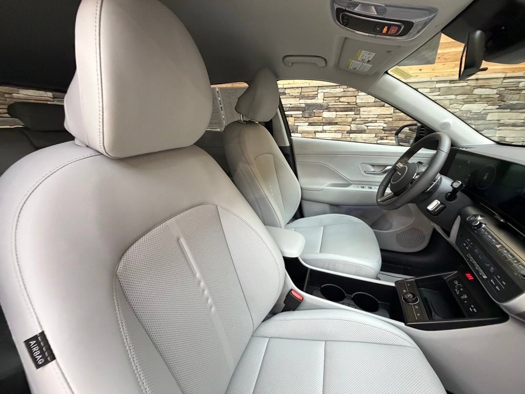 Certified 2026 Hyundai Kona SEL Premium AWD/4WD image 15