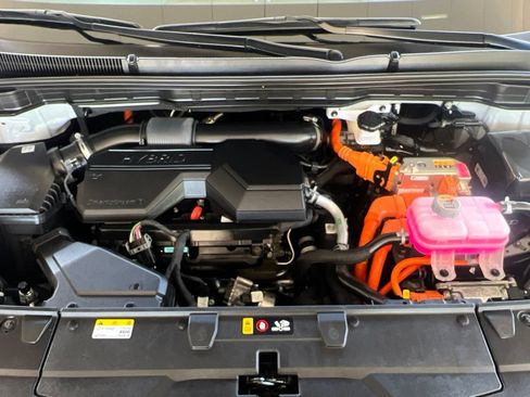 Certified 2025 Kia Carnival SX w/ SX Dark Edition Package FWD image 27