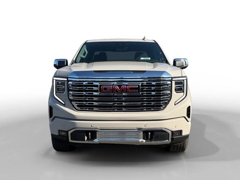 New 2026 GMC Sierra 1500 Denali w/ Technology Package image 8