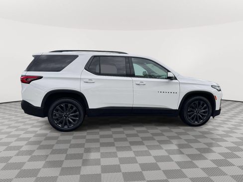 Used 2023 Chevrolet Traverse RS AWD/4WD image 8