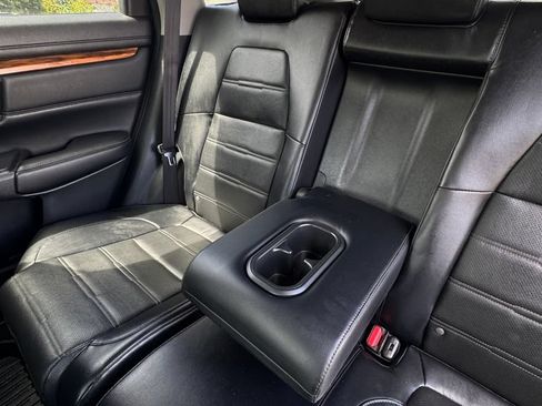 Used 2017 Honda CR-V Touring image 27