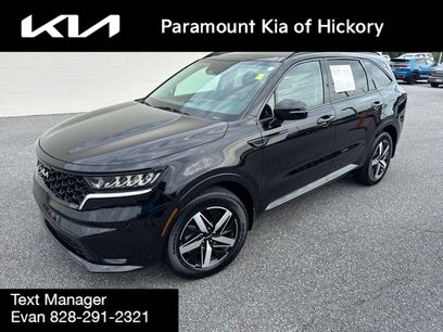 Used 2023 Kia Sorento S w/ Panoramic Sunroof Package