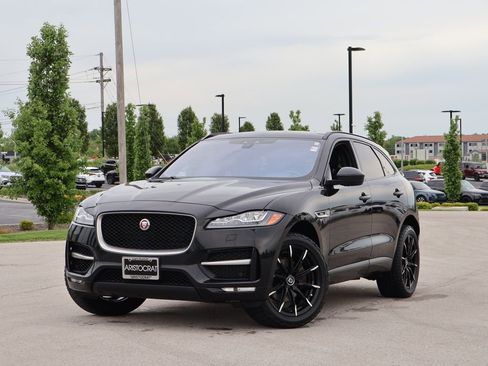 Used 2019 Jaguar F-PACE R-Sport AWD/4WD image 1