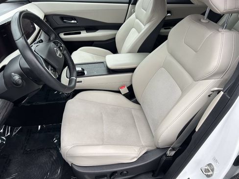 Certified 2023 Nissan Ariya FWD image 26