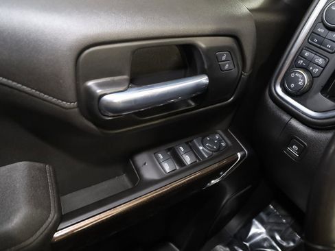 Used 2021 Chevrolet Silverado 1500 RST image 25