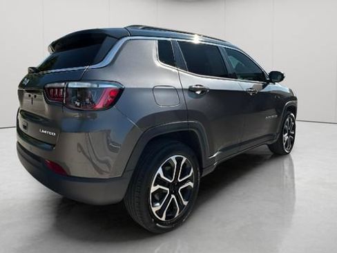 Used 2023 Jeep Compass Limited AWD/4WD image 4