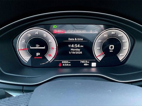 Used 2025 Audi Q5 2.0T Premium Plus w/ Premium Plus Package image 13