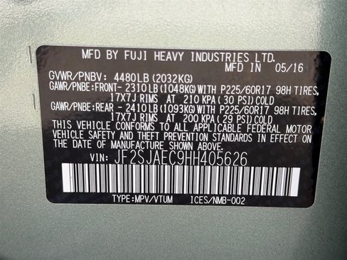 Used 2017 Subaru Forester 2.5i Premium w/ Popular Package #2A AWD/4WD image 9