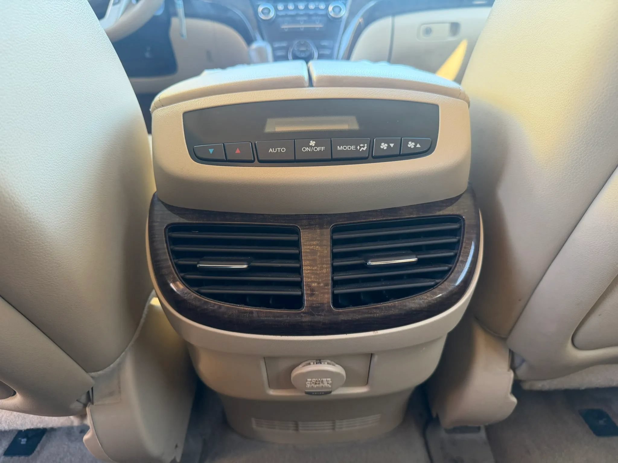 Used 2010 Acura MDX w/ Technology Package AWD/4WD image 14