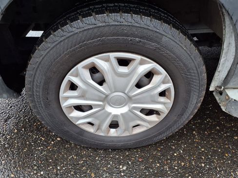 Used 2024 Ford Transit 250 Low Roof w/ Exterior Upgrade Package image 12