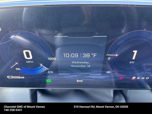 New 2026 Chevrolet Equinox EV LT FWD image 18